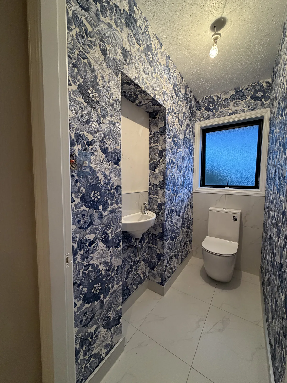 Bathroom Plastering, Gib Stopping and Wallpaper Installation in Cromwell