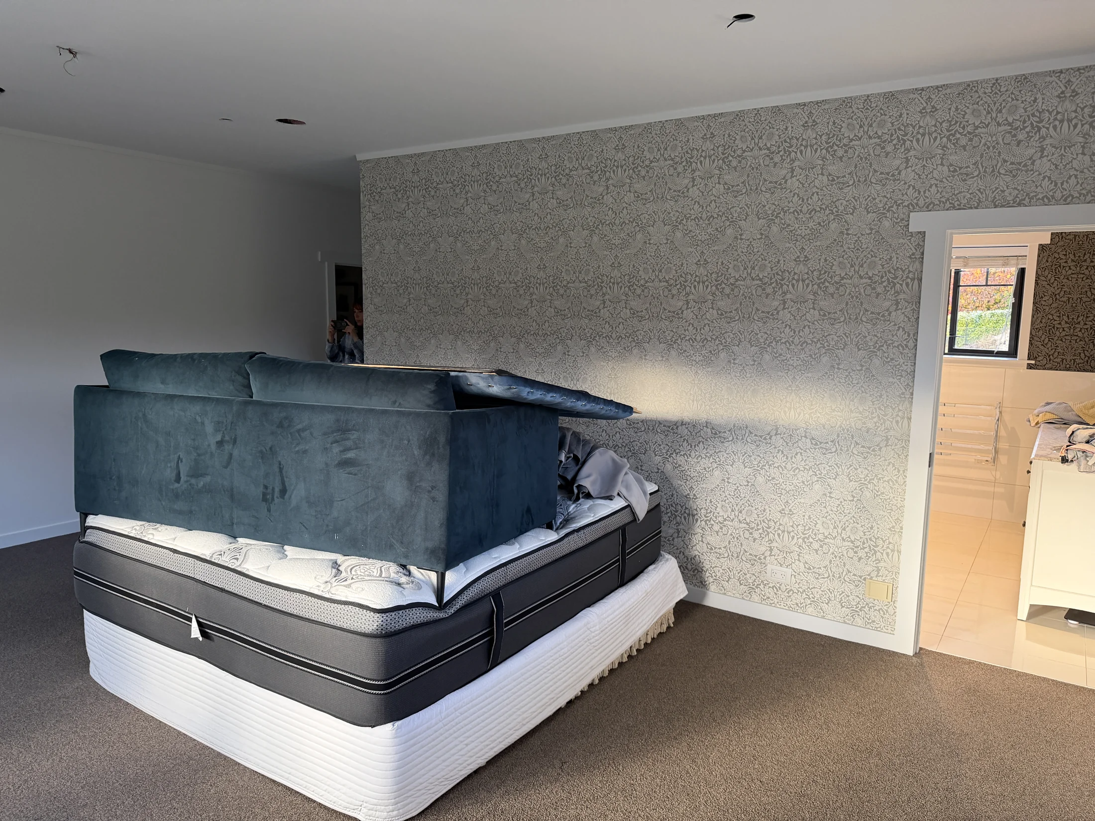 Interior Repaint & Wallpaper, Wanaka